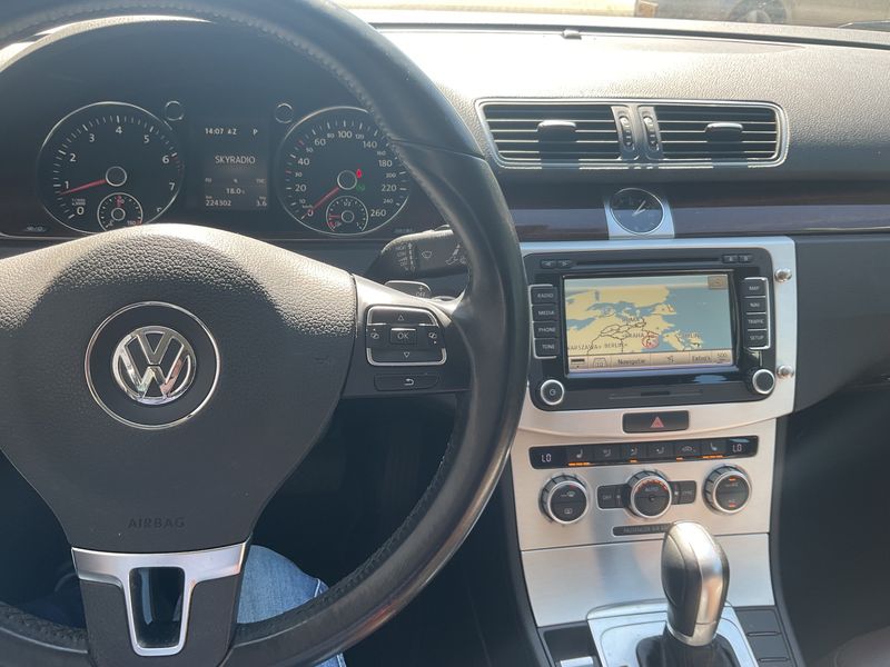 Volkswagen Passat 1.4 TSI Highline BlueMotion Tech 2014 – снимка 19