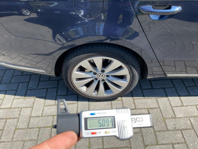 Volkswagen Passat 1.4 TSI Highline BlueMotion Tech 2014 – снимка 9