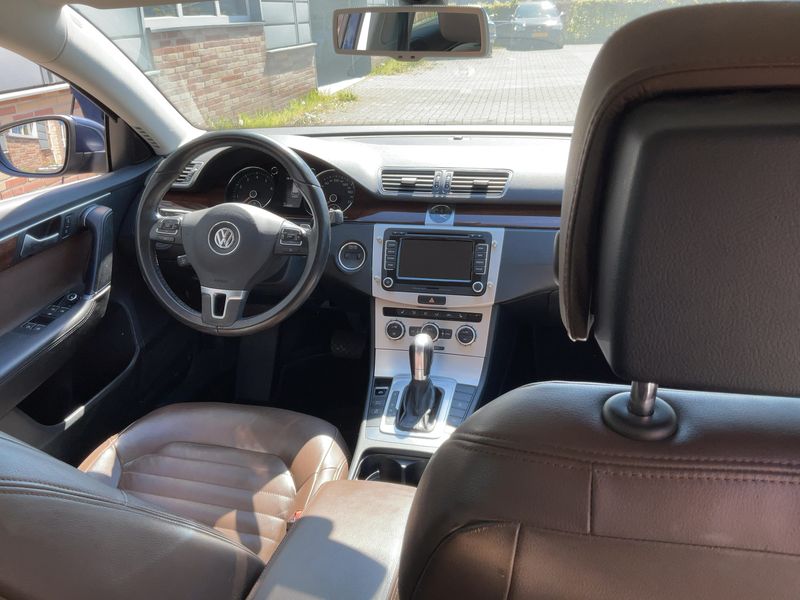 Volkswagen Passat 1.4 TSI Highline BlueMotion Tech 2014 – снимка 18