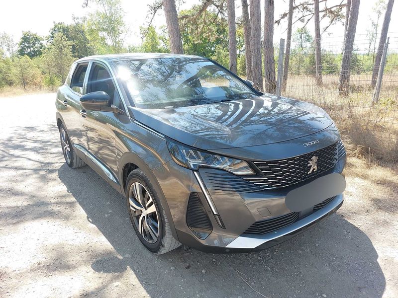 Peugeot 3008 1.5 Blue-HDi Allure Pack 2023 – снимка 6