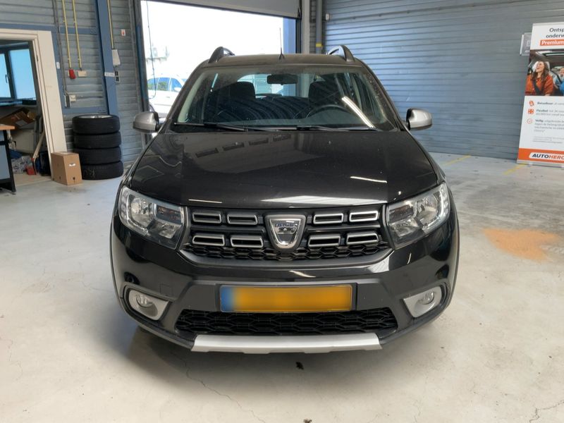 Dacia Sandero 0.9 TCe Stepway 2018 – снимка 14