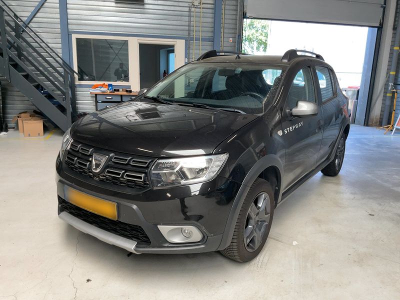 Dacia Sandero 0.9 TCe Stepway 2018 – снимка 1