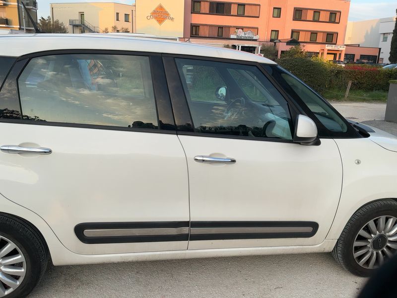 Fiat 500L 1.3 M-Jet Business 2015 – снимка 10