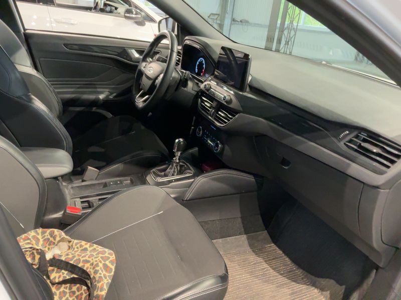 Ford Focus 2.3 EcoBoost ST 2020 – снимка 17