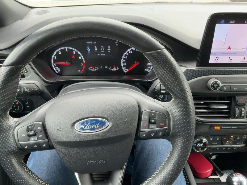 Ford Focus 2.3 EcoBoost ST 2020 – снимка 18