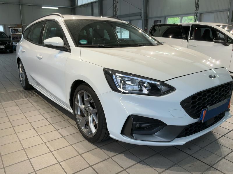 Ford Focus 2.3 EcoBoost ST 2020 – снимка 12