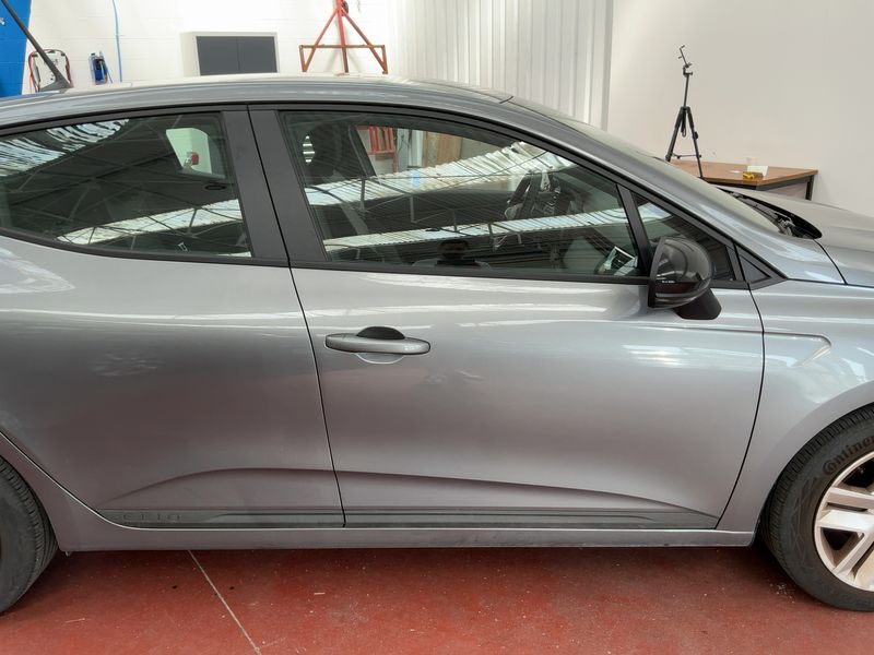 Renault Clio 1.0 SCe Evolution 2024 – снимка 10