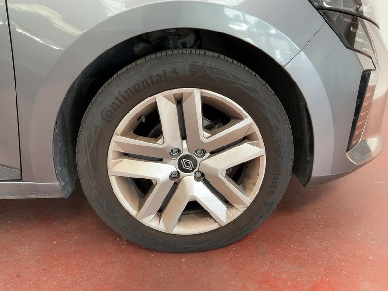Renault Clio 1.0 SCe Evolution 2024 – снимка 11