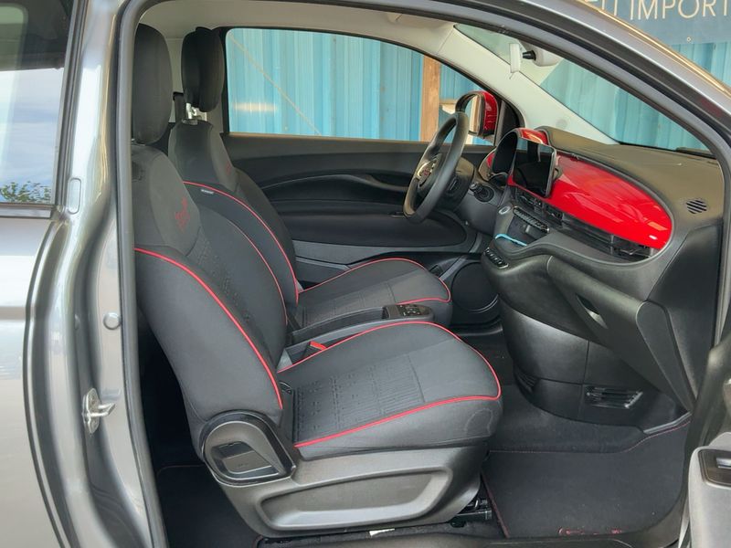 Fiat 500e electric drive 70 kW Red 2021 – снимка 16