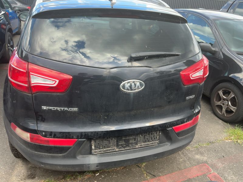Kia Sportage 2.0 CRDi Spirit 4WD 2012 – снимка 7