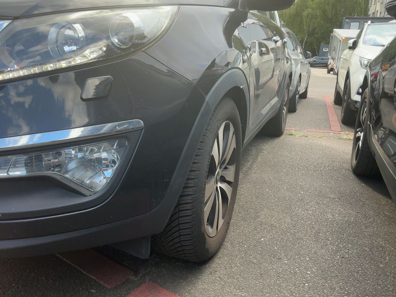 Kia Sportage 2.0 CRDi Spirit 4WD 2012 – снимка 2