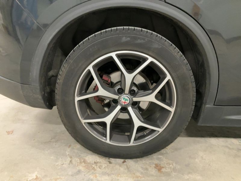 Alfa Romeo Stelvio 2.2 JTDM Super 2WD 2018 – снимка 9