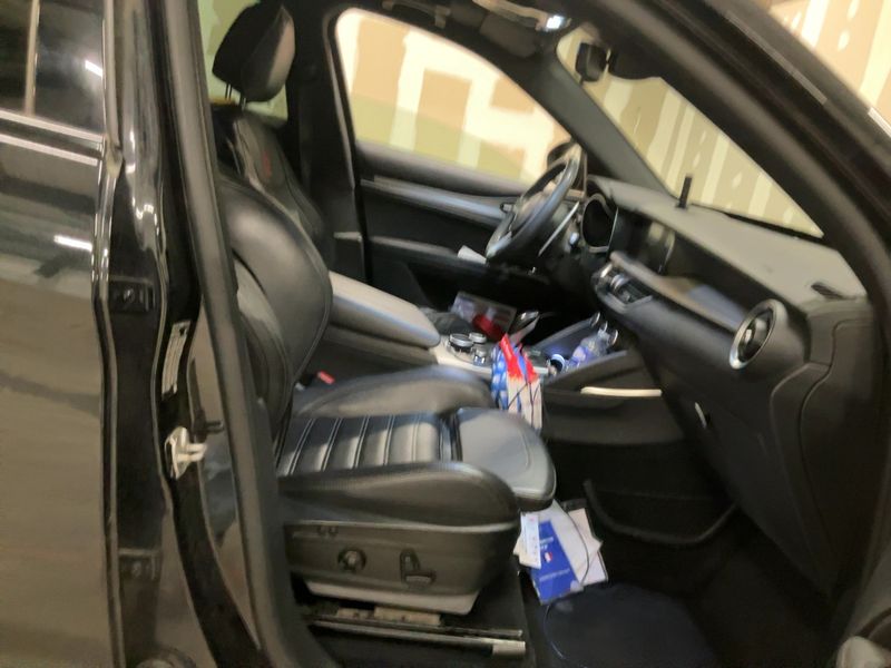 Alfa Romeo Stelvio 2.2 JTDM Super 2WD 2018 – снимка 16