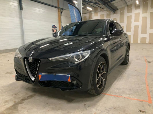 Alfa Romeo Stelvio 2.2 JTDM Super 2WD 2018 – снимка 1