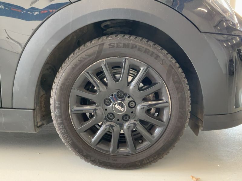 MINI Cooper John Cooper Works Trim 2023 – снимка 11
