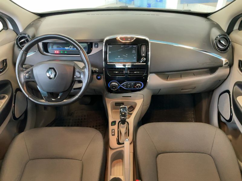 Renault Zoe electric drive 43 kW Intens 2016 – снимка 17