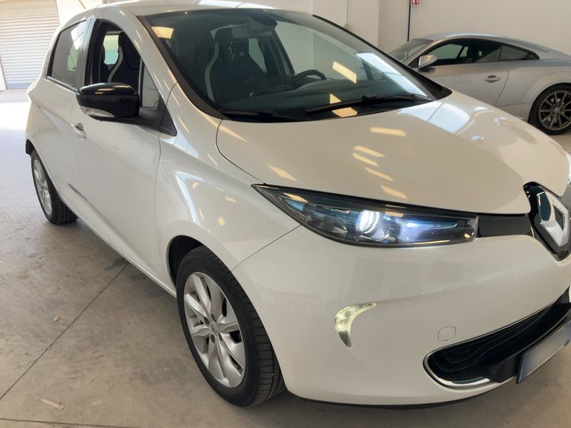 Renault Zoe electric drive 43 kW Intens 2016 – снимка 12