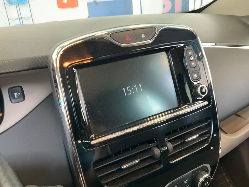 Renault Zoe electric drive 43 kW Intens 2016 – снимка 23