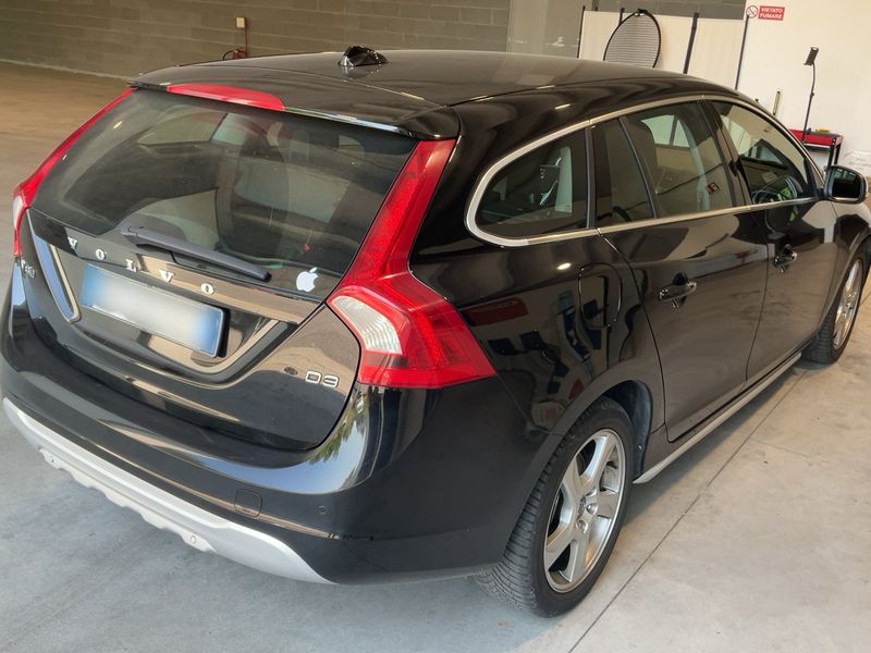 Volvo V60 2.0 D4 Momentum 2013 – снимка 8