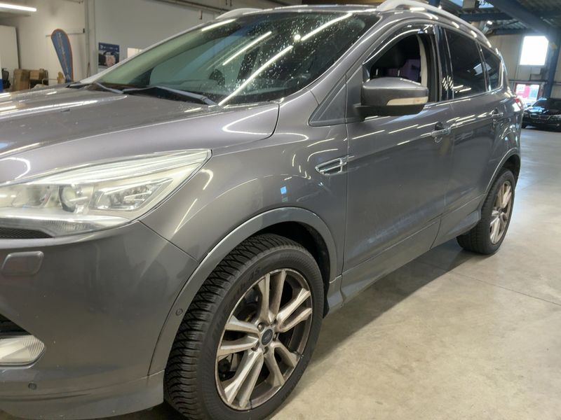 Ford Kuga 2.0 TDCi Individual 2014 – снимка 2