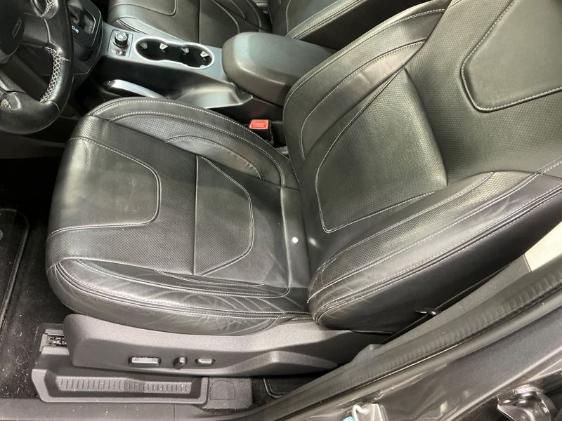 Ford Kuga 2.0 TDCi Individual 2014 – снимка 23
