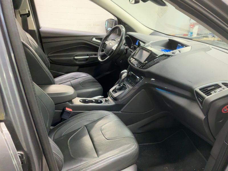 Ford Kuga 2.0 TDCi Individual 2014 – снимка 16