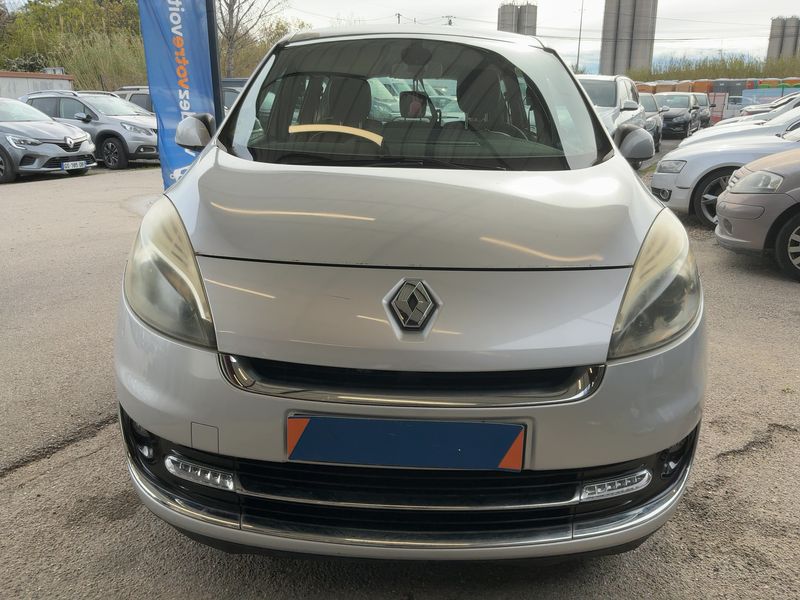 Renault Grand Scenic 1.6 dCi Dynamique 2012 – снимка 14