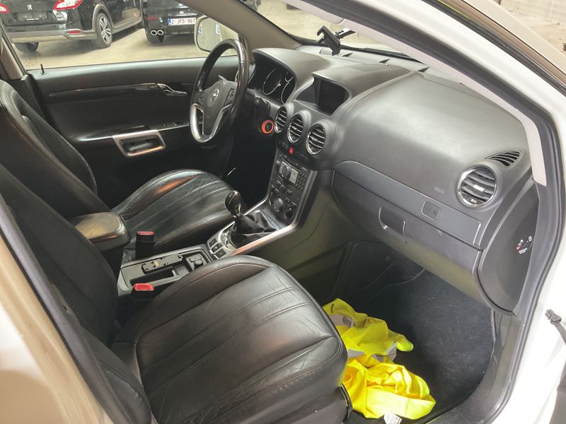 Opel Antara 2.2 CDTI Design Edition 4x2 2011 – снимка 3