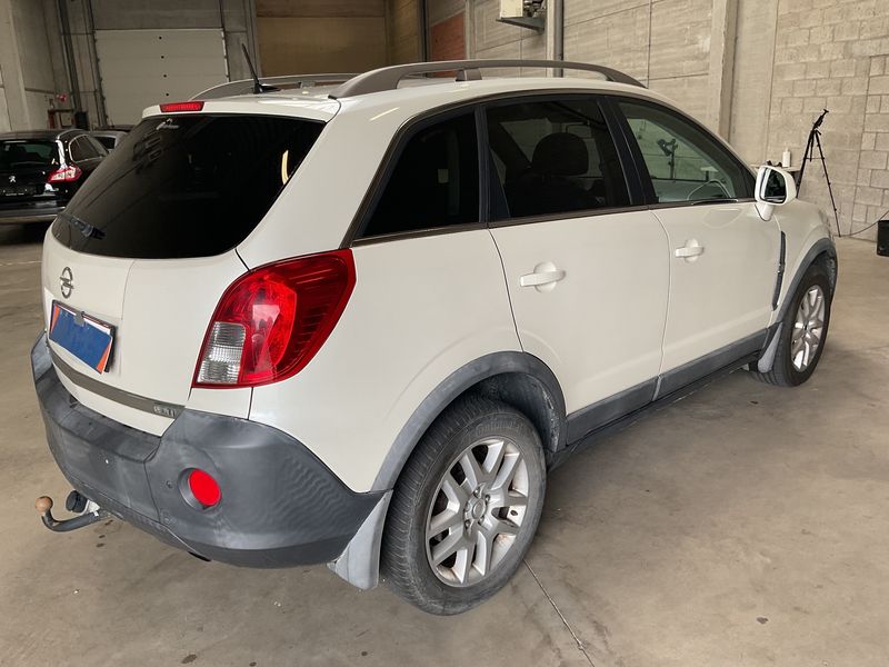Opel Antara 2.2 CDTI Design Edition 4x2 2011 – снимка 2