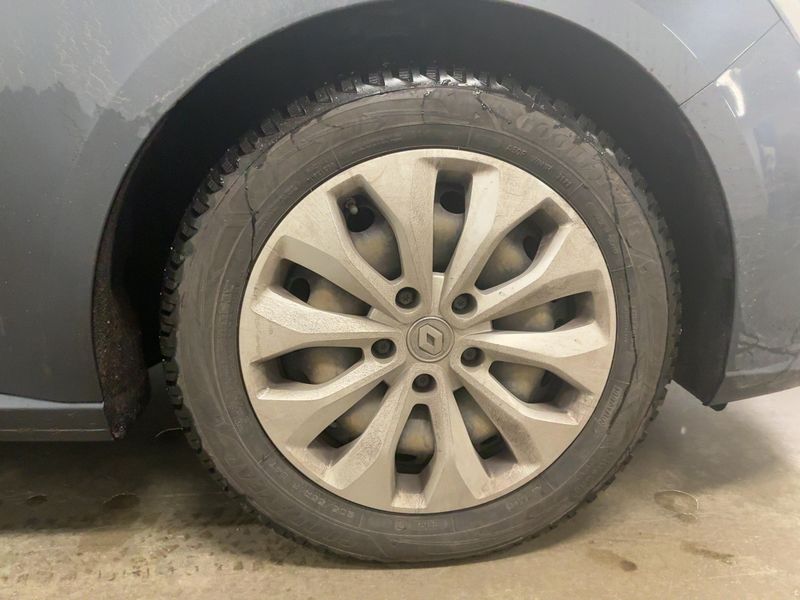 Renault Megane 1.5 BLUE dCi Life 2019 – снимка 11