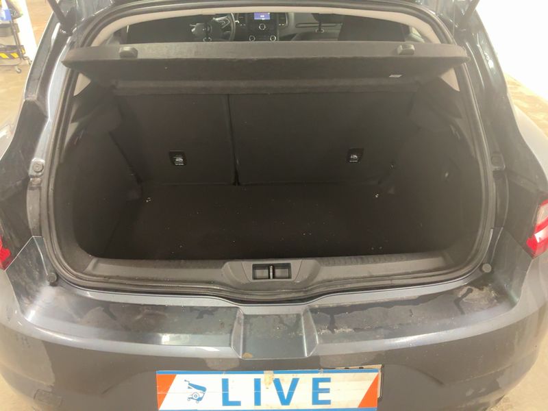 Renault Megane 1.5 BLUE dCi Life 2019 – снимка 15