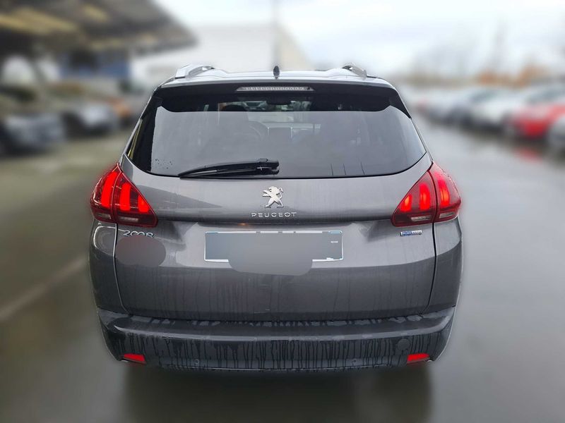 Peugeot 2008 1.2 PureTech Style 2017 – снимка 4