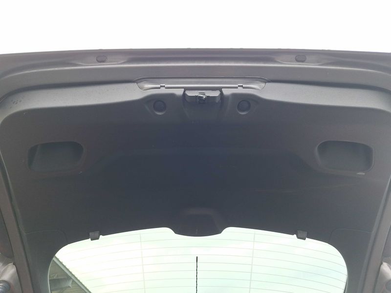 Peugeot 2008 1.2 PureTech Style 2017 – снимка 49