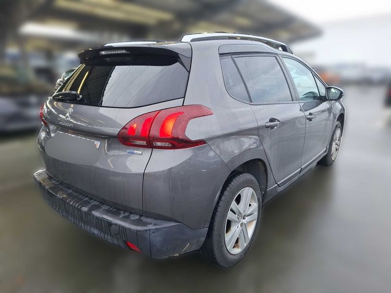 Peugeot 2008 1.2 PureTech Style 2017 – снимка 5