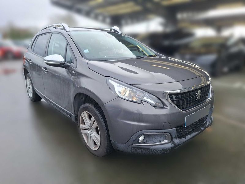 Peugeot 2008 1.2 PureTech Style 2017 – снимка 6