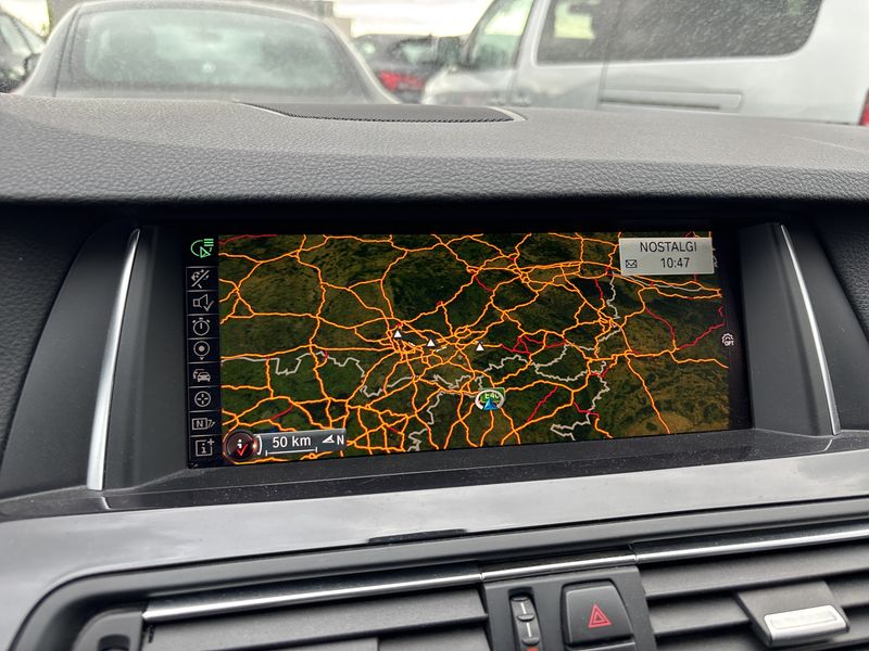 BMW 5er 520d 2016 – снимка 13