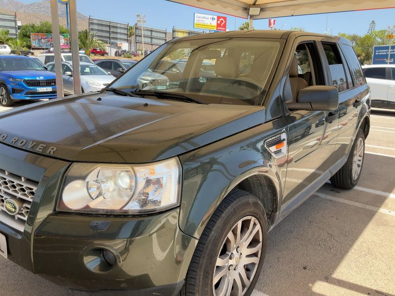 Land Rover Freelander 2.2 Td4 HSE 2008 – снимка 2