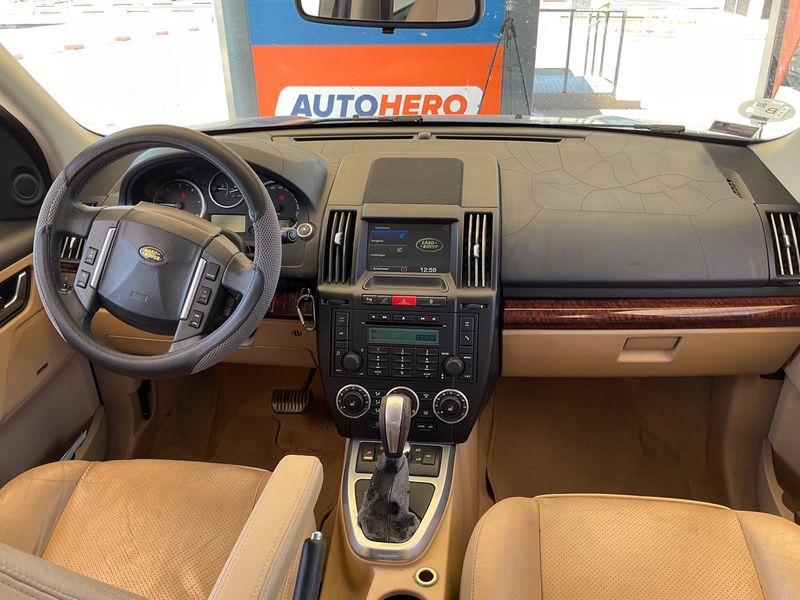 Land Rover Freelander 2.2 Td4 HSE 2008 – снимка 17