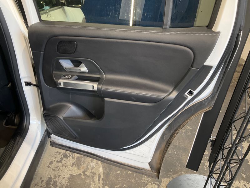Mercedes-Benz GLB-Klasse GLB 220 d Progressive 2022 – снимка 26
