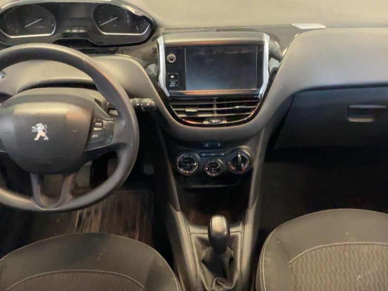 Peugeot 208 1.6 Blue-HDi Active Auto Ecole 2018 – снимка 17