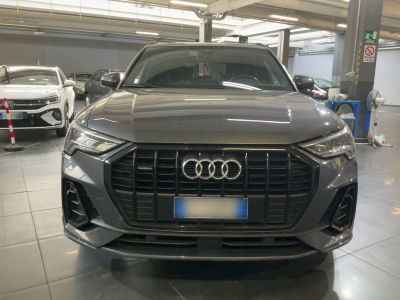 Audi Q3 45 TFSI quattro S line 2019 – снимка 14