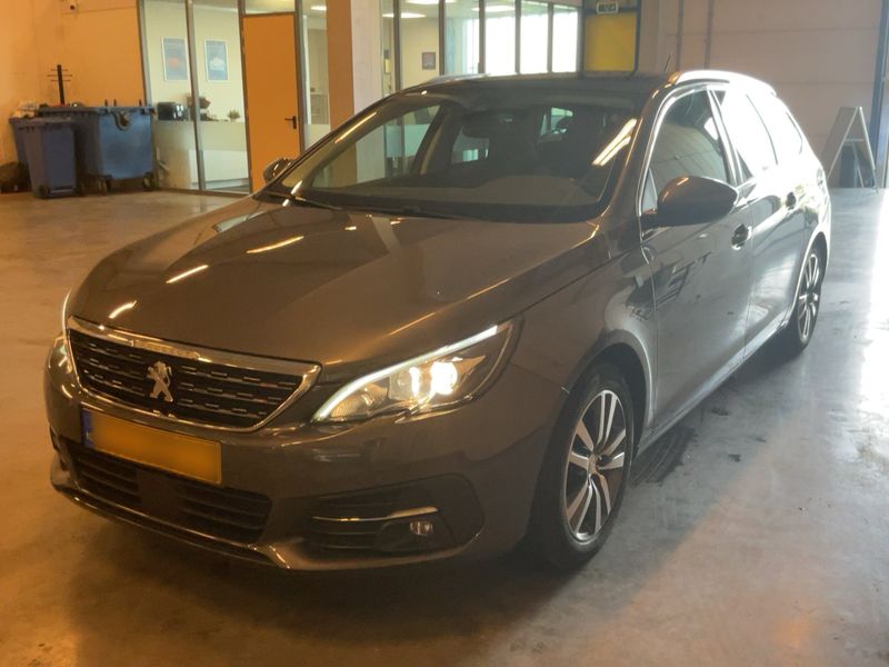 Peugeot 308 1.2 PureTech Tech Edition 2018 – снимка 1