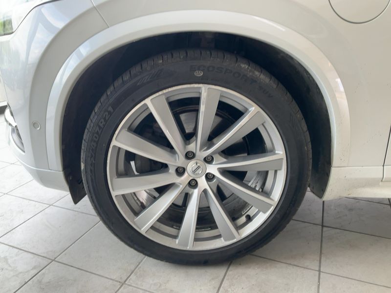 Volvo XC90 2.0 T8 Plug-in Hybrid Momentum AWD 2019 – снимка 3