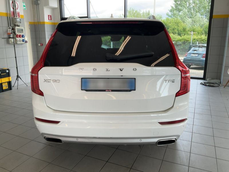 Volvo XC90 2.0 T8 Plug-in Hybrid Momentum AWD 2019 – снимка 7