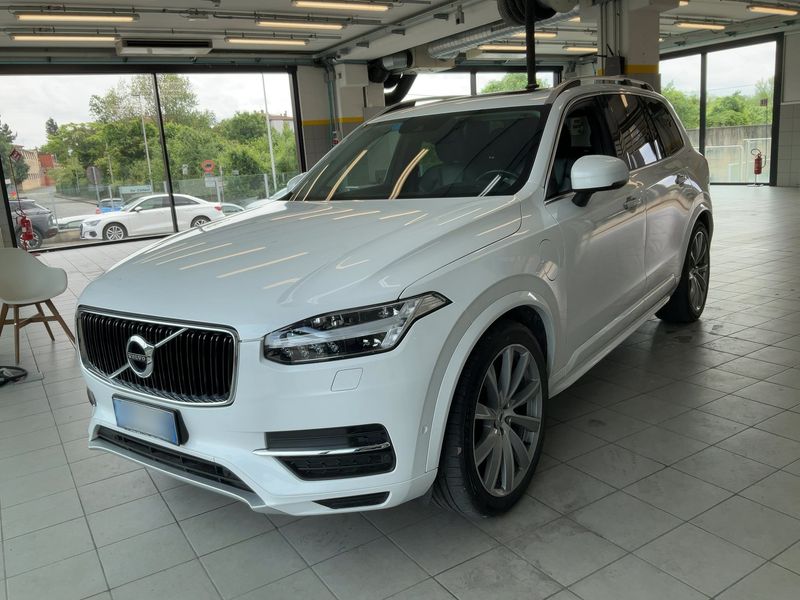 Volvo XC90 2.0 T8 Plug-in Hybrid Momentum AWD 2019 – снимка 1