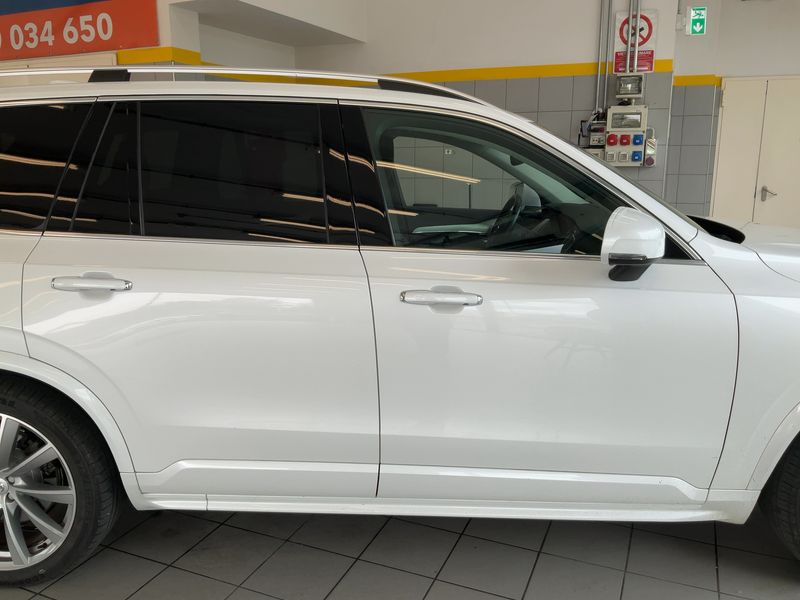 Volvo XC90 2.0 T8 Plug-in Hybrid Momentum AWD 2019 – снимка 10