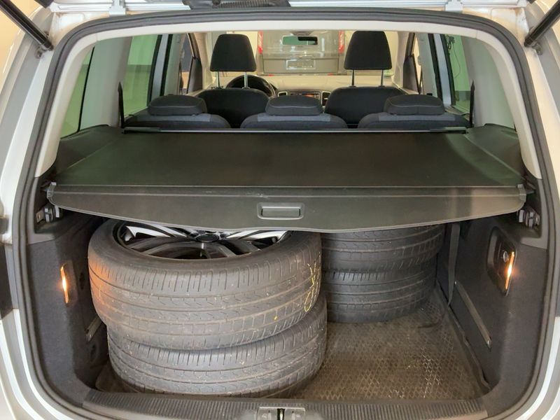 Volkswagen Sharan 2.0 TDI Style BlueMotion Tech 2011 – снимка 16