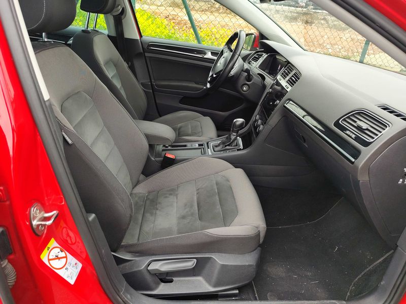 Volkswagen Golf VII 2.0 TDI Sport BlueMotion Tech 2018 – снимка 10