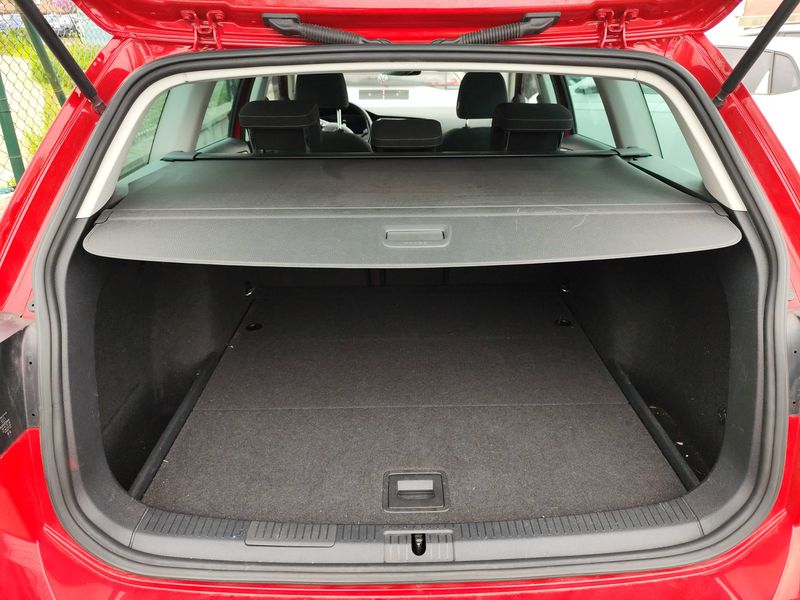 Volkswagen Golf VII 2.0 TDI Sport BlueMotion Tech 2018 – снимка 9
