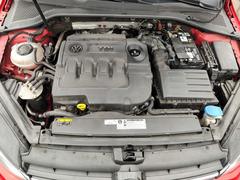 Volkswagen Golf VII 2.0 TDI Sport BlueMotion Tech 2018 – снимка 8